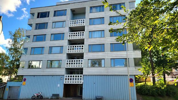 Urheilijankuja 9-11, Keskusta, Kouvola