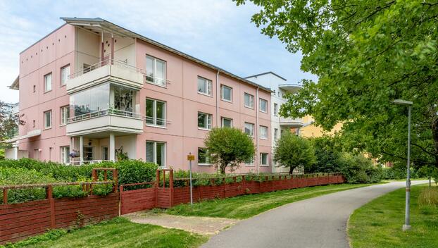 Korppaanmäentie 16, Pikku Huopalahti, Helsinki