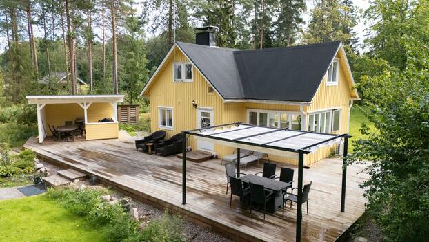 Mustankorventie 87, Nummela, Vihti