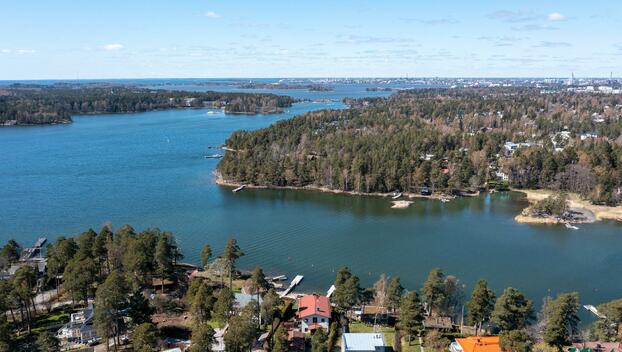 Matosaarentie 19, Jollas, Helsinki