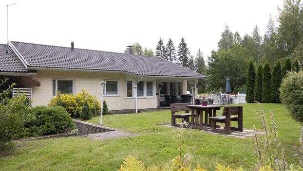 Kiertomäentie 32, Kuninkaanmäki, Vantaa