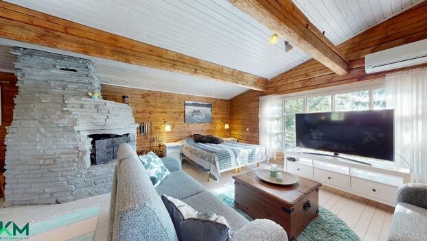 Panikentie 79, Replot, Mustasaari