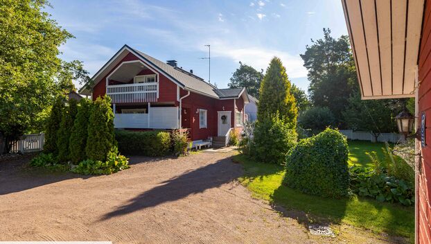 Punkkilantie 11, Tiutinen, Kotka