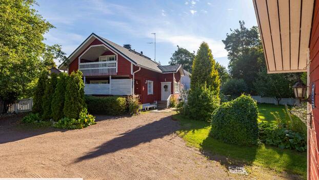 Punkkilantie 11, Tiutinen, Kotka