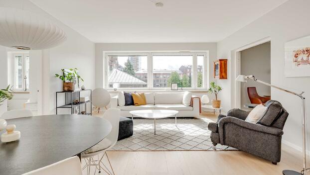 Tuomiokirkonkatu 25, Keskusta, Tampere