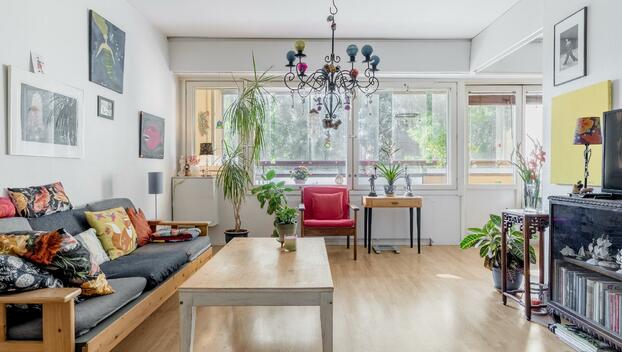 Neulapadontie 4, Myllypuro, Helsinki