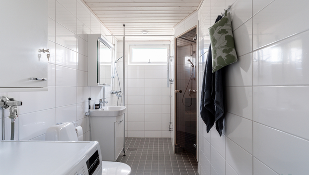 Pallastunturintie 1, Länsimäki, Vantaa