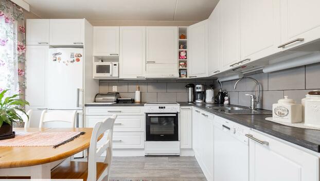 Haltijantie 1, Karhuvuori, Kotka