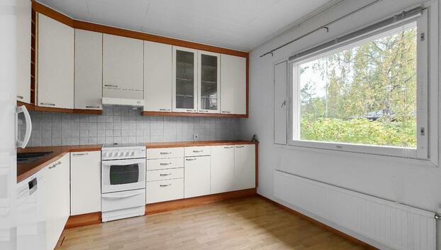 Länsikaari 6, Jurvala, Luumäki