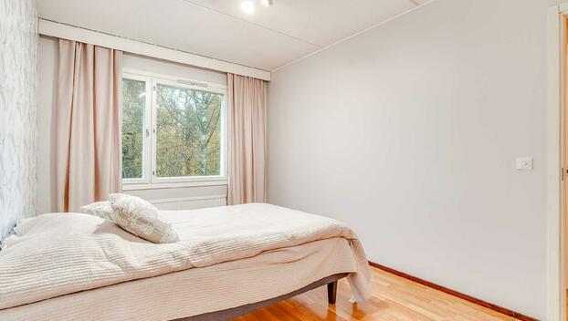 Jänislahdenkatu 8, Lentävänniemi, Tampere