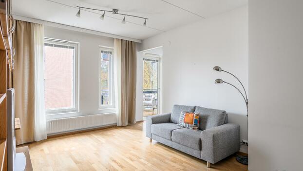 Melkonkatu 14, Lauttasaari, Helsinki