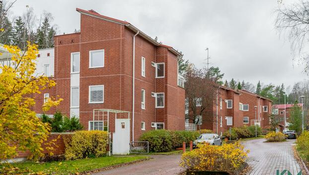 Myllärintanhua 2, Myllypuro, Helsinki