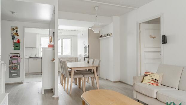 Kurkisuontie 8, Kurkimäki, Helsinki