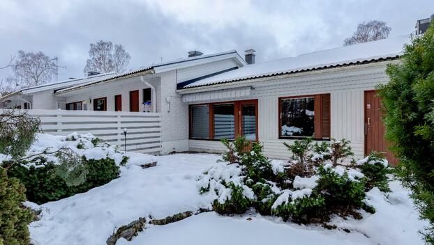 Tulustie 8, Paloheinä, Helsinki