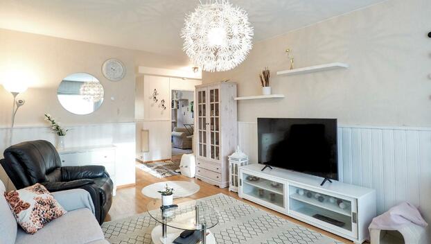 Karhuntie 8, Puistonmäki, Hämeenlinna