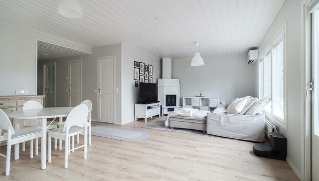 Maamiehentie 4, Puistola, Helsinki