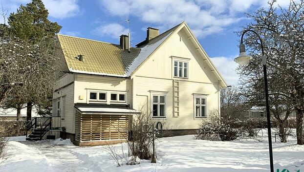 Leppästentie 4, Rovastinkangas, Orivesi