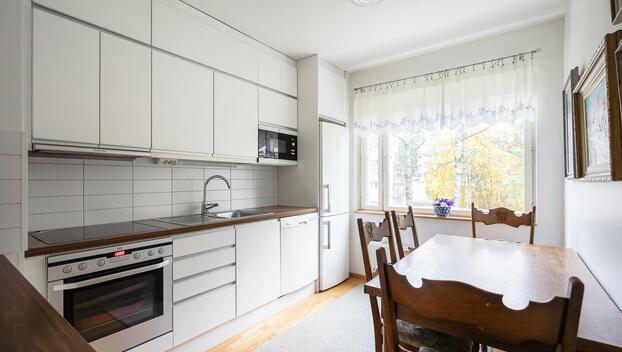 Hyvinkäänkatu 8-10, Viertola, Hyvinkää