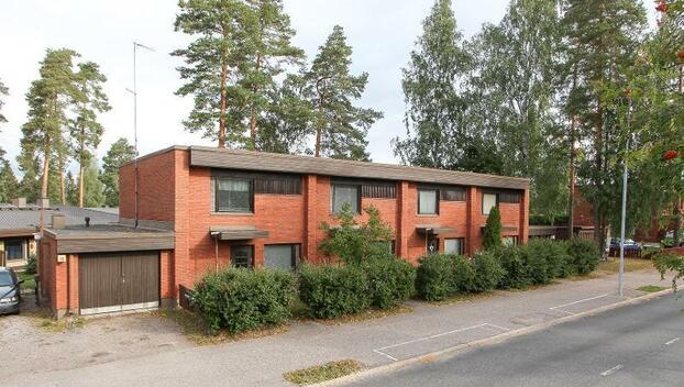 Kytäjänkatu 13, Kirjavatolppa, Hyvinkää