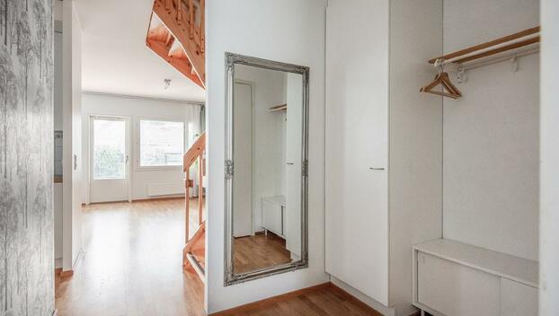 Unikkokuja 5, Nättinummi, Turku