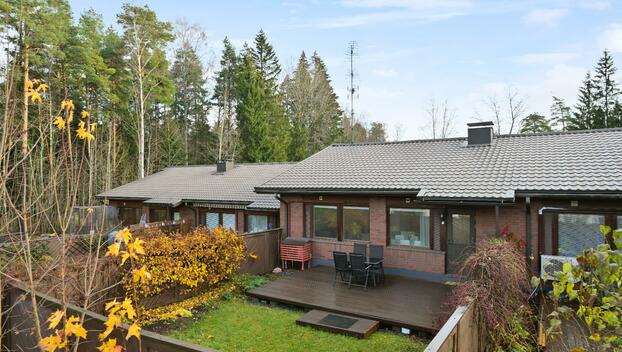 Kalkkivuorentie 23, Heikinlaakso, Helsinki