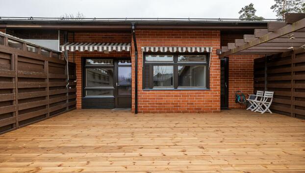 Valkonauhantie 4, undefinedKauniainen