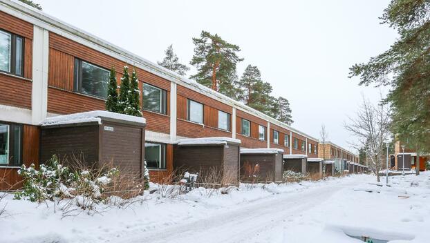 Makslahdentie 22, Laajalahti, Espoo
