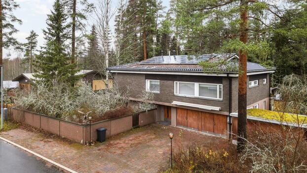 Haukankuja 7, Talvisilta, Hyvinkää