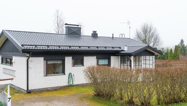 Mehtäpellontie 7, Uurainen, Uurainen