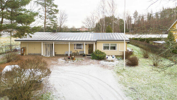 Kaukvuorenkatu 8, Kaukvuori, Salo