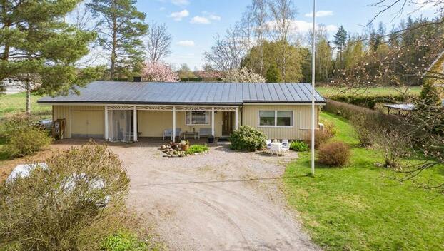 Kaukvuorenkatu 8, Kaukvuori, Salo