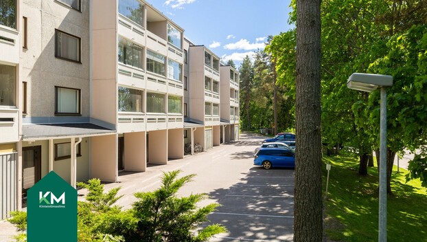 Taatonkatu 3, Hovila, Kotka