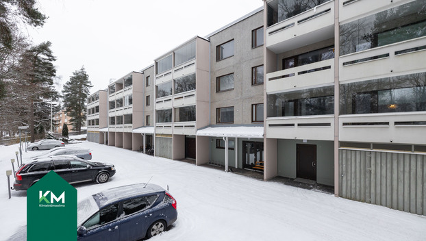 Taatonkatu 3, Hovila, Kotka