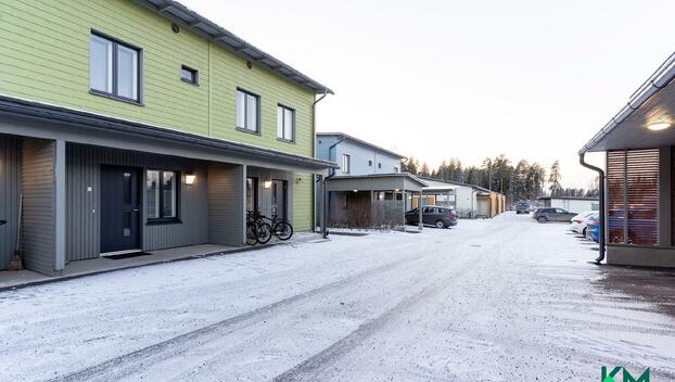 Heinurinkuja 6, Lintuhytti, Tampere