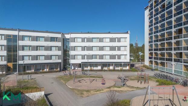 Kauppalinnankatu 1, Linnanmaa, Oulu