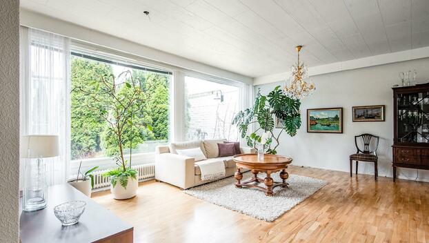 Lautamiehenkatu 4, Keskusta, Raisio