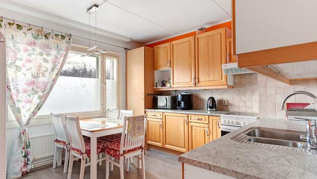 Raappavuorenreuna 2, Martinlaakso, Vantaa