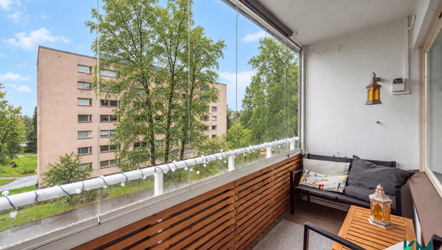 Arhotie 19, Vartiokylä, Helsinki