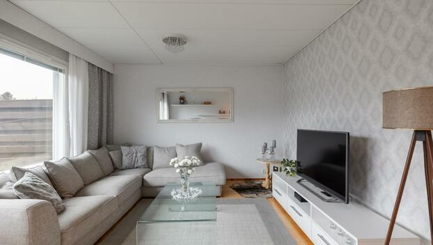 Riippakoivuntie 12, Aittakorpi, Kotka