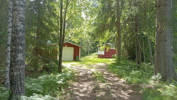 Mäkipellontie 43, Launonen, Loppi