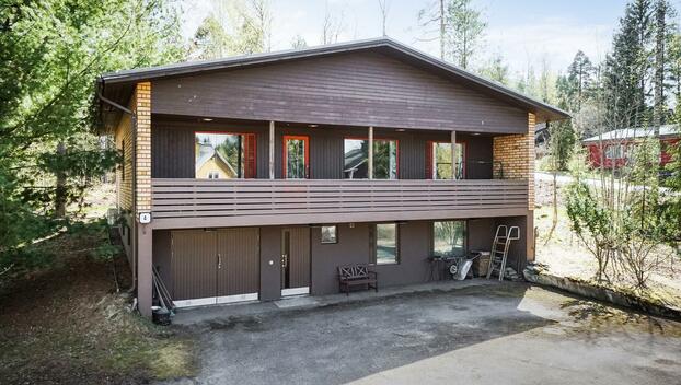 Laurilantie 4, Räätykänmäki, Riihimäki