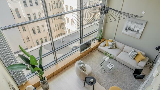 Mikonkatu 11, Kluuvi, Helsinki