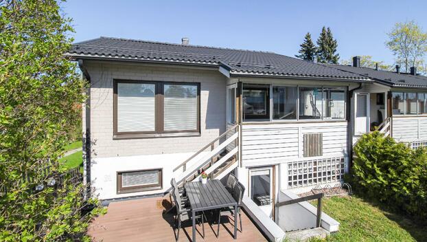 Käpylinnuntie 8, Tapaninvainio, Helsinki