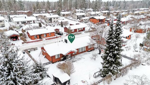 Karhutie 9, Jolkby, Kirkkonummi