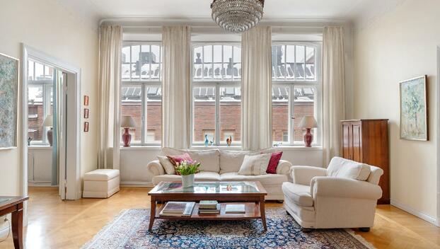 Kruunuvuorenkatu 1, Katajanokka, Helsinki