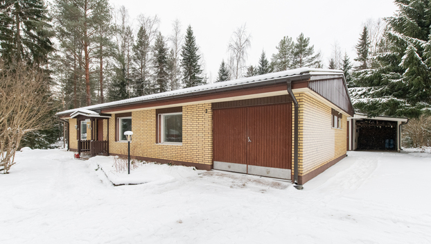 Naavapolku 2, Jyrä, Kurikka