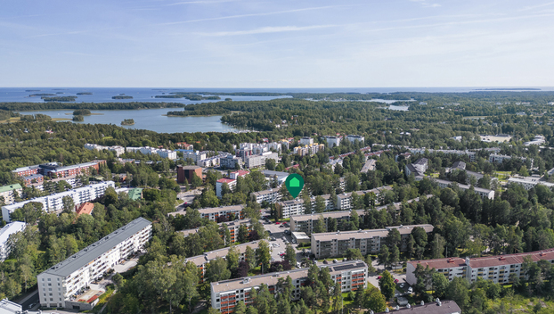 Lumikintie 4, Roihuvuori, Helsinki