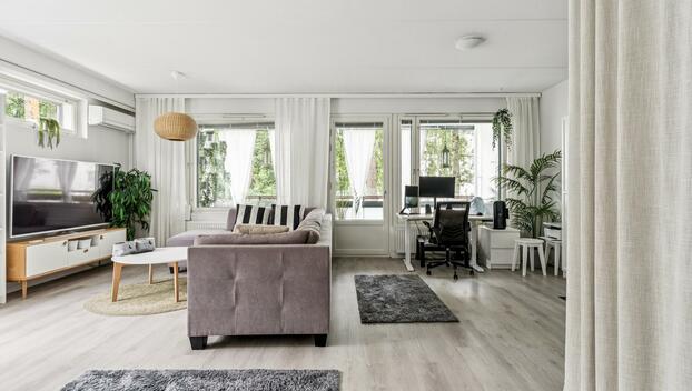 Aurinkolahden puistotie 4, Aurinkolahti, Helsinki