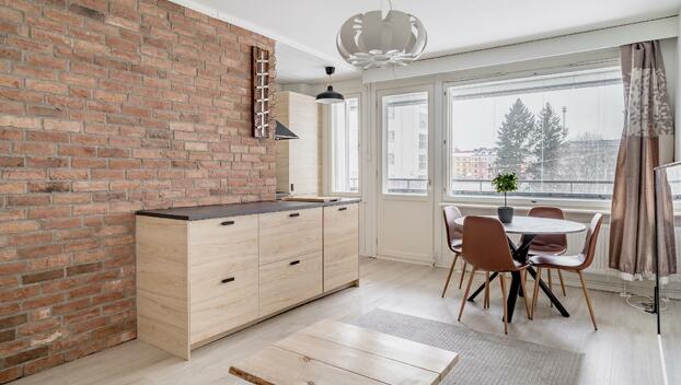 Porvoonkatu 1, Alppiharju, Helsinki