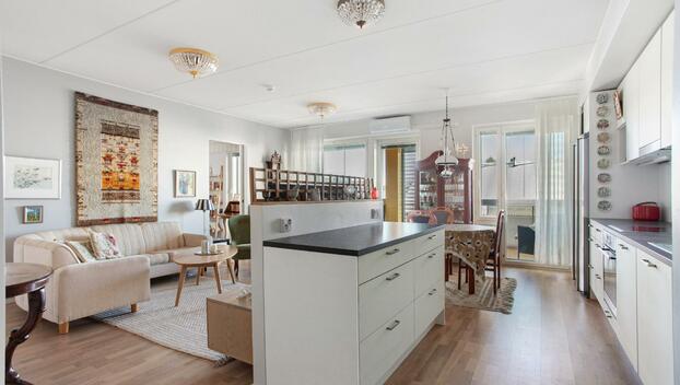 Kultarikontie 5, Tikkurila, Vantaa